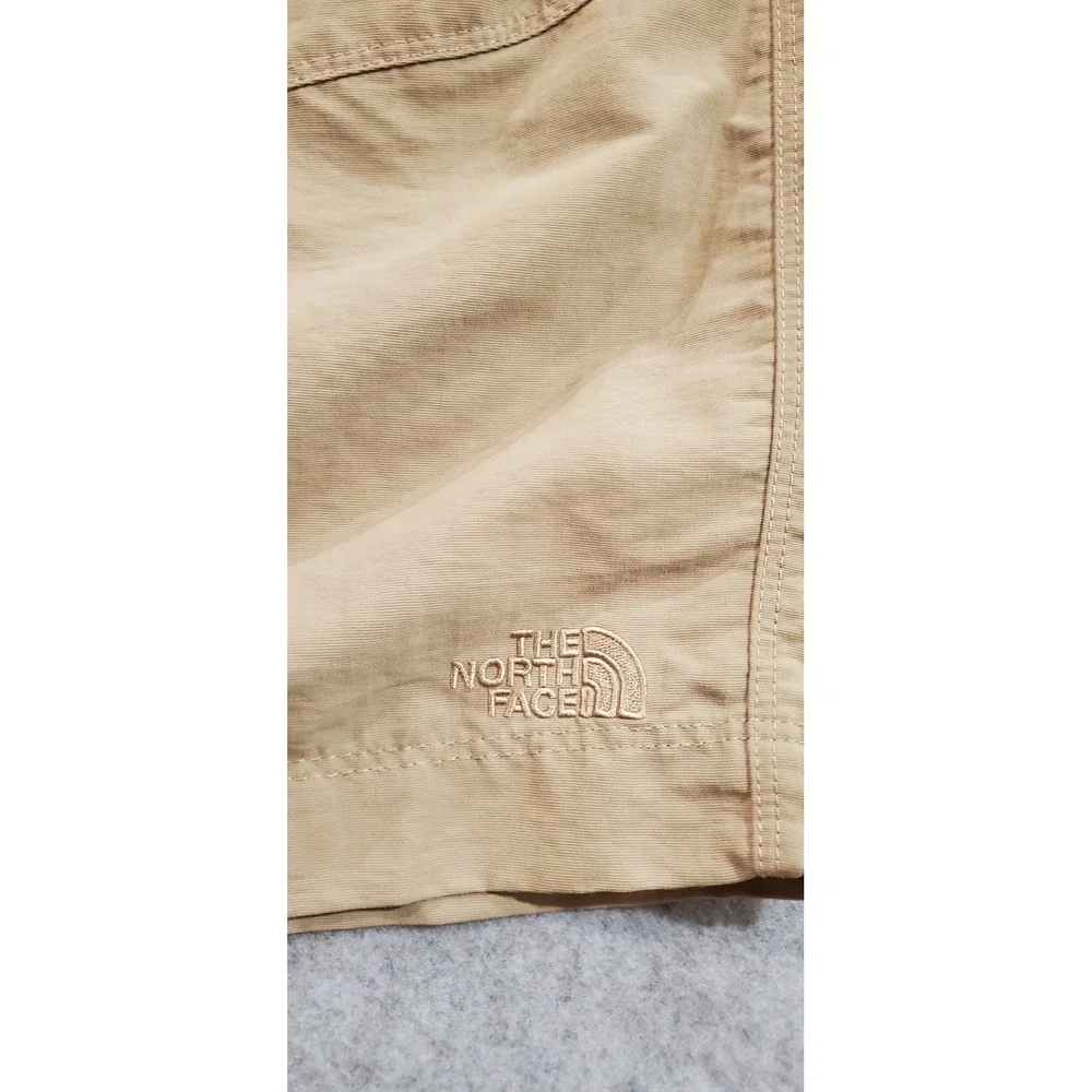 North Face Men's Axez Shorts Size 32 Tan‎ 5-pocket Zipper Hiking Outdoors